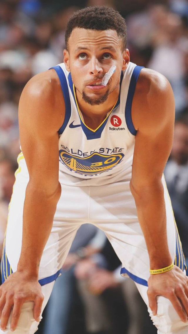 利拉德虽然 利拉德虽然