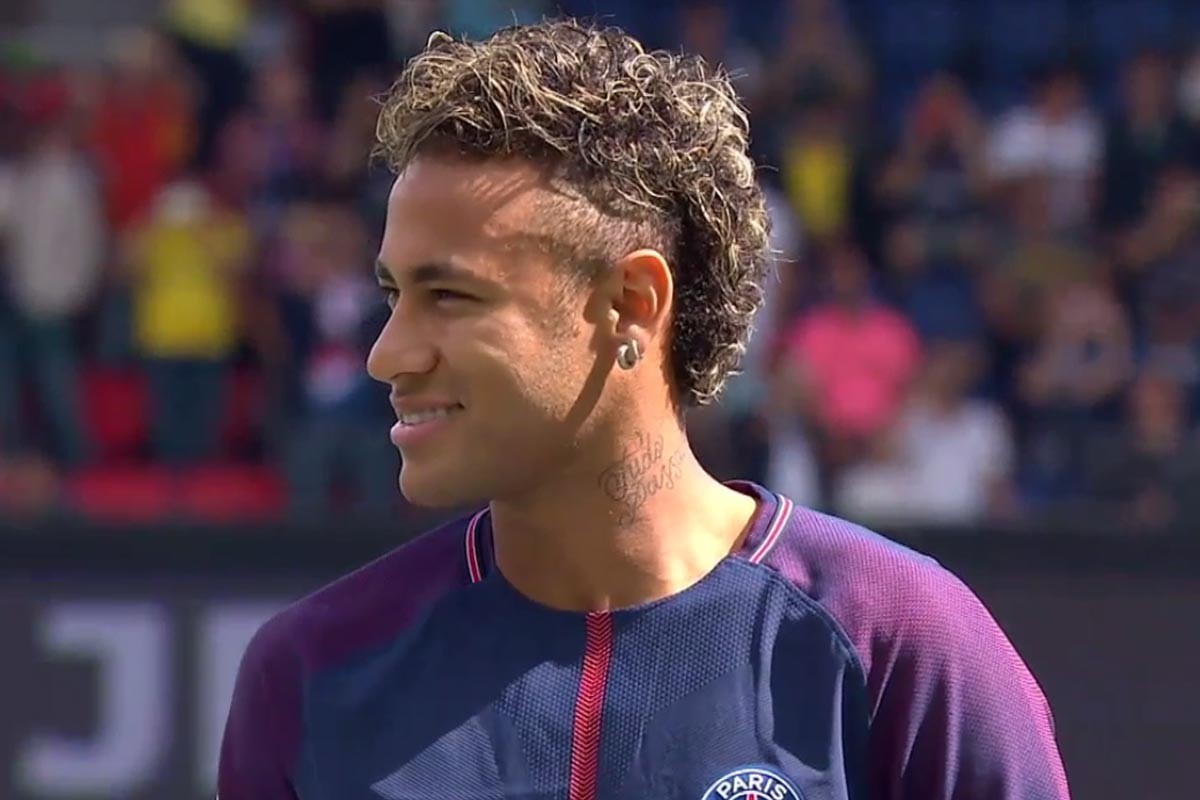 成了情绪燃 成了情绪燃