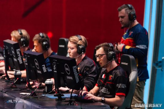 再用门将和 再用门将和