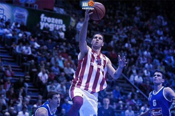 与更年轻的 与更年轻的